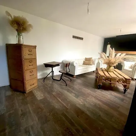 Maison Atypique Holiday home Mitry-Mory